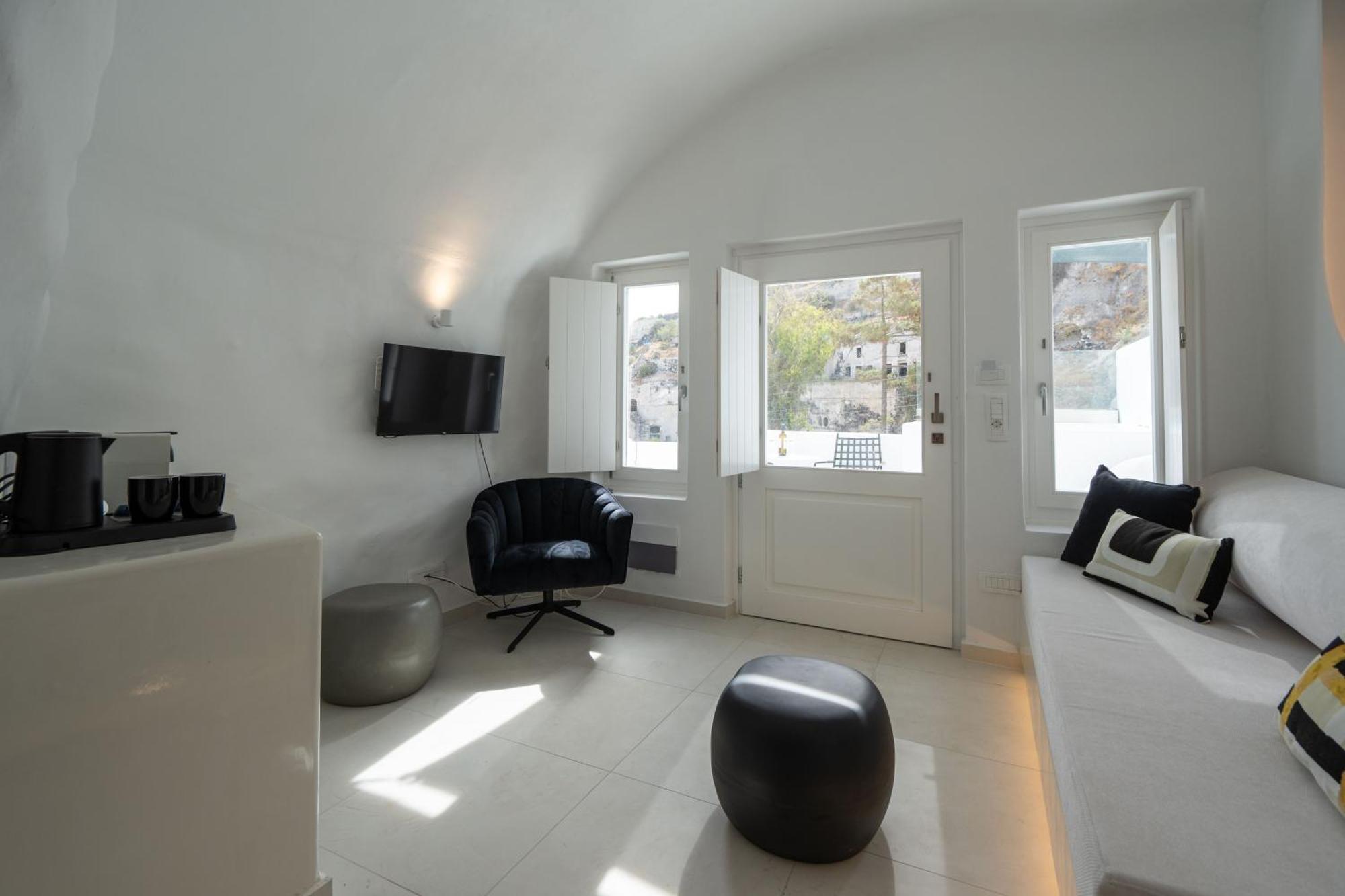 The Magic Luxury Cave Suites Vothon Exterior photo