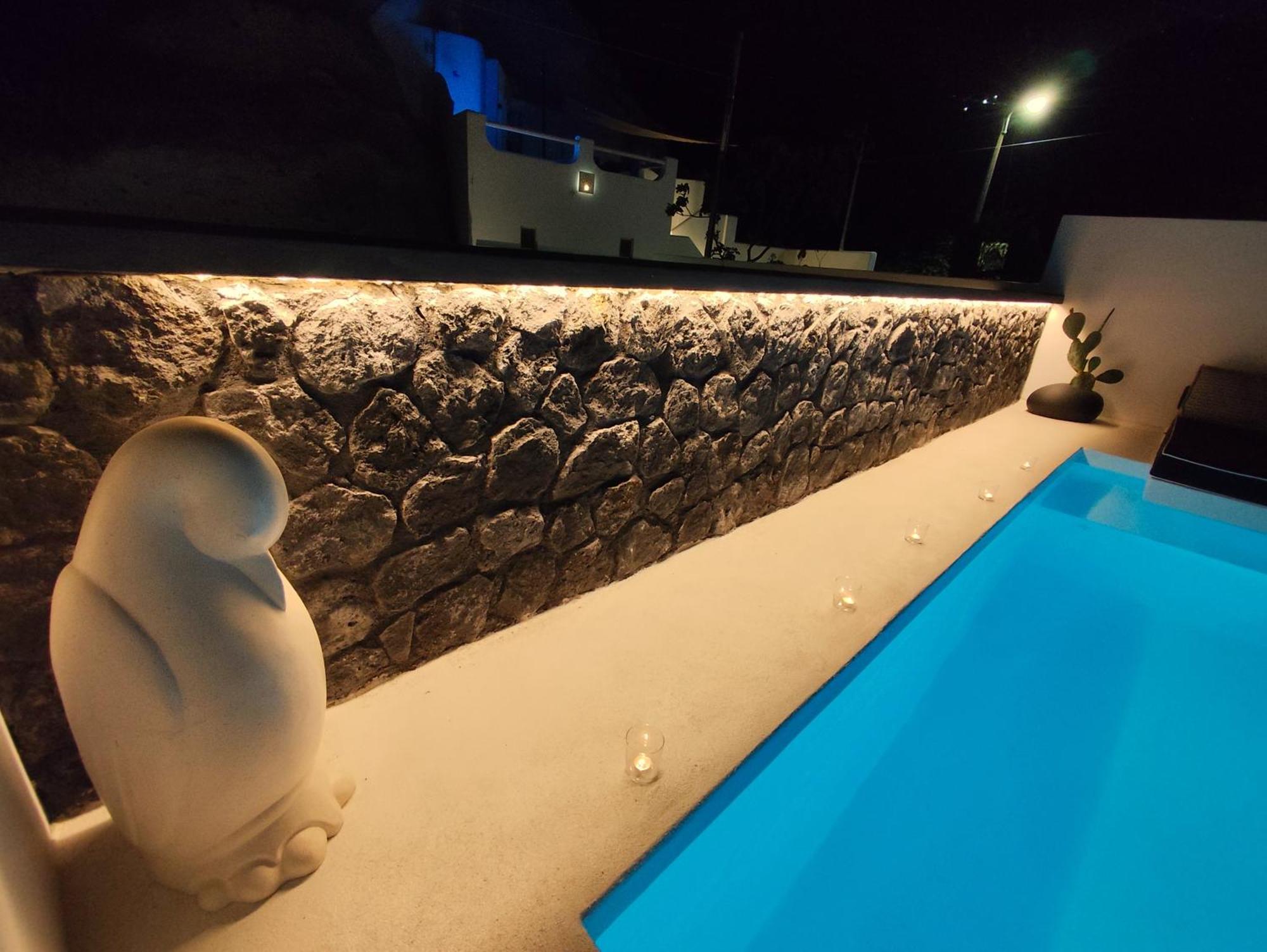 The Magic Luxury Cave Suites Vothon Exterior photo