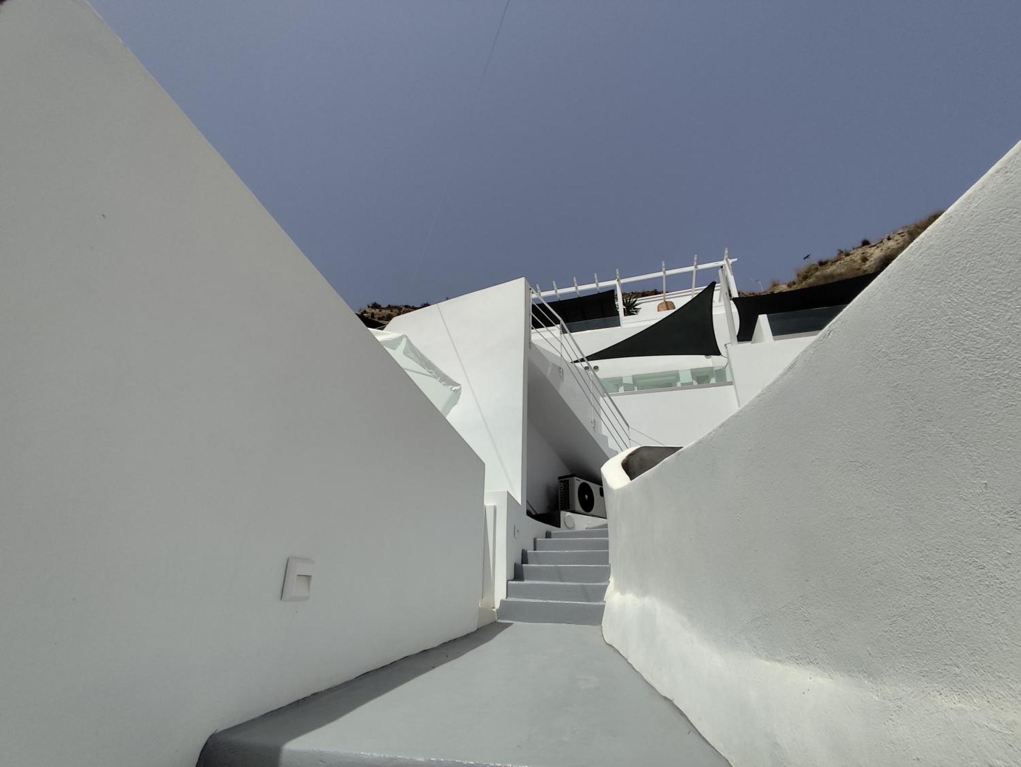 The Magic Luxury Cave Suites Vothon Exterior photo