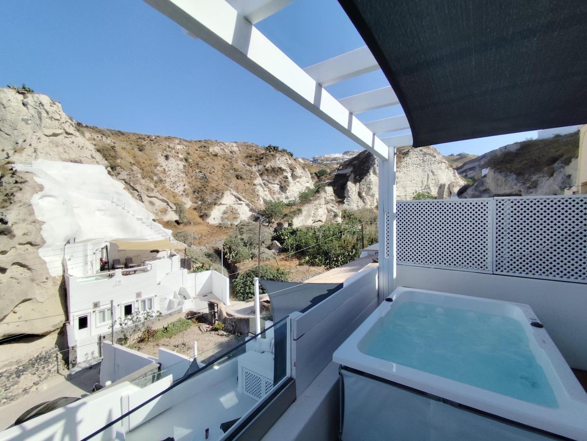 The Magic Luxury Cave Suites Vothon Exterior photo