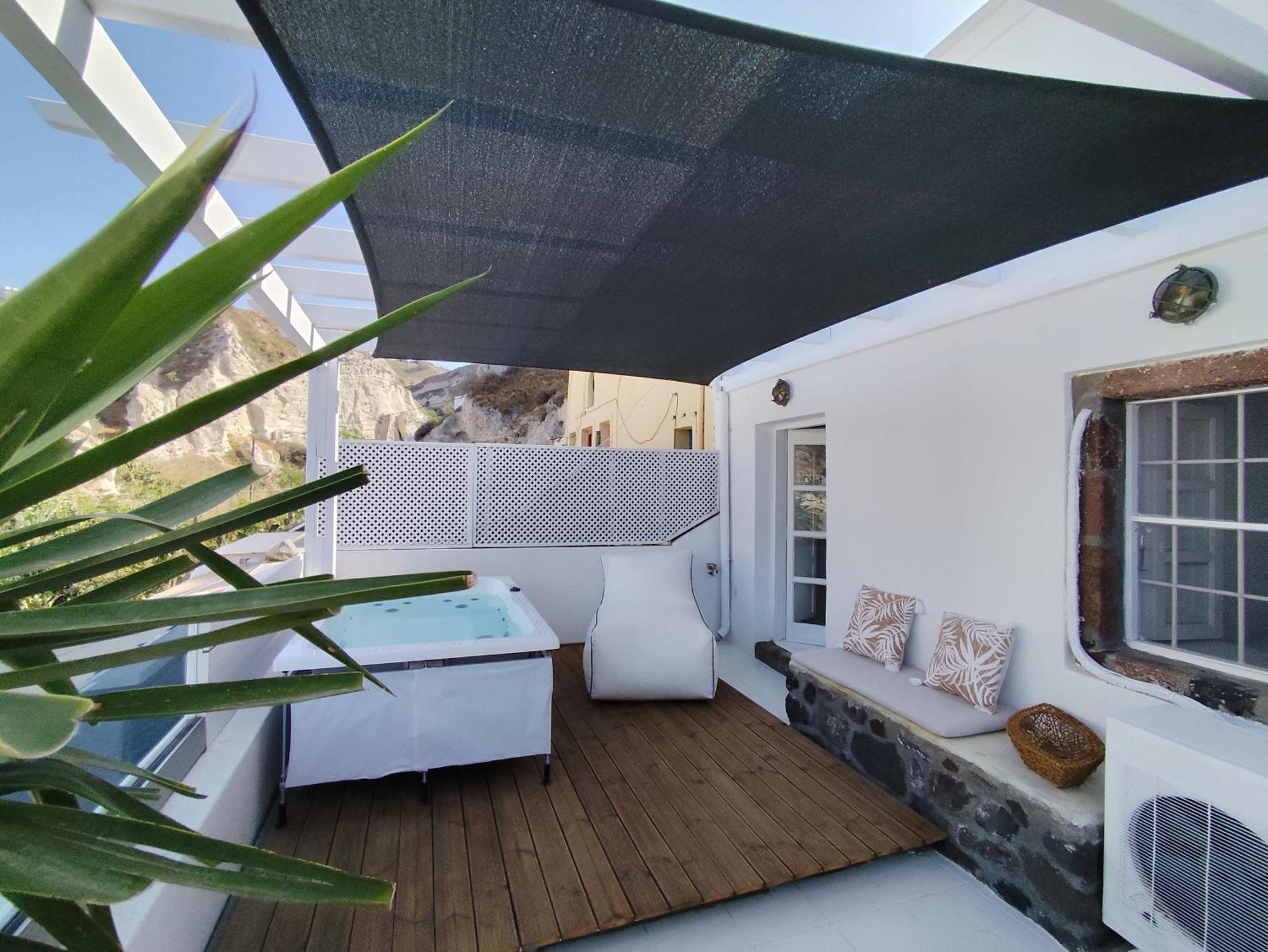 The Magic Luxury Cave Suites Vothon Exterior photo